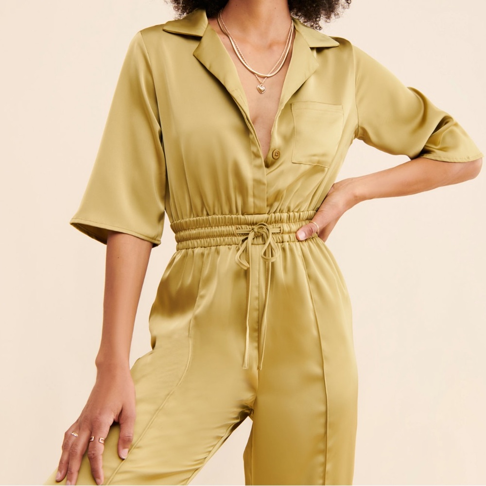 4th & Recklace Bethan Satin Jumpsuit size XS